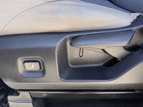 Used 2024 Toyota Tacoma SR5 image 24