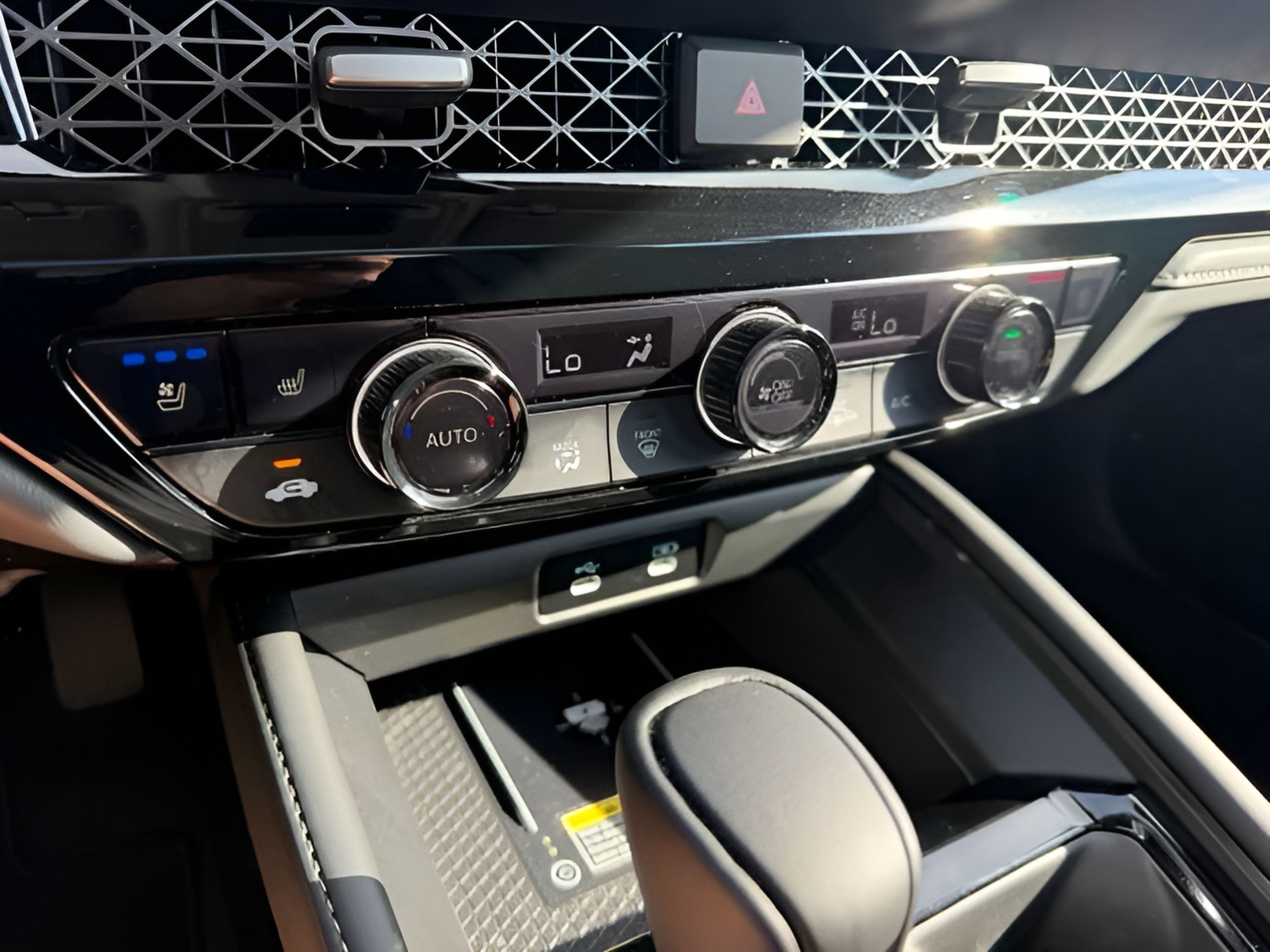 Used 2025 Honda Accord Touring image 18