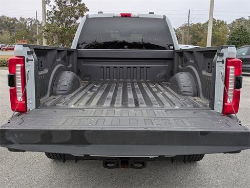 Certified 2025 Ford F350 Lariat w/ FX4 Off-Road Package image 13