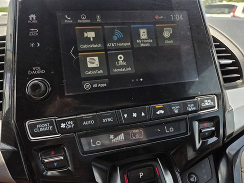 Used 2021 Honda Odyssey Touring image 12