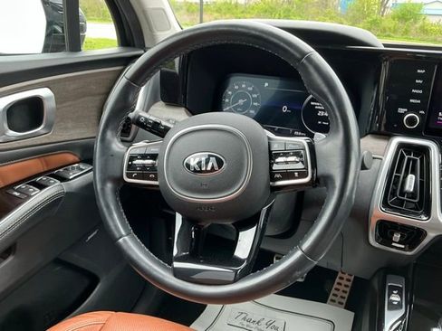 Used 2021 Kia Sorento SX Prestige AWD/4WD image 22