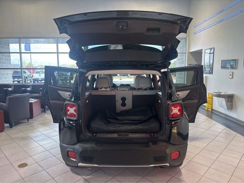 Used 2015 Jeep Renegade Limited FWD image 11