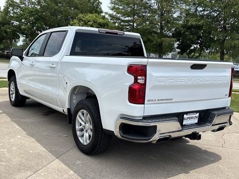 Used 2022 Chevrolet Silverado 1500 LT w/ Z71 Off-Road Package AWD/4WD image 8