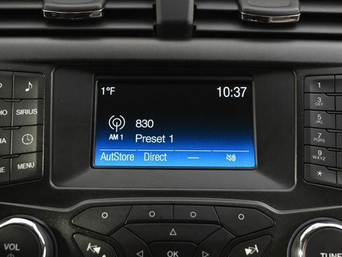 Used 2017 Ford Fusion SE image 28