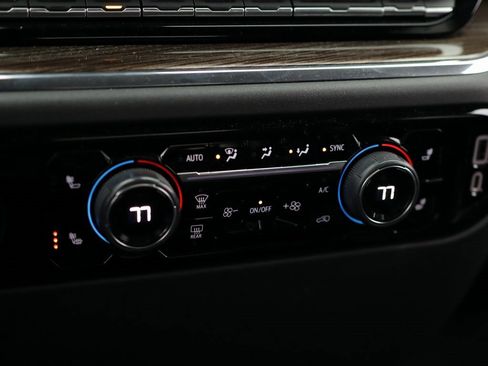 Used 2023 Chevrolet Silverado 1500 LT image 18