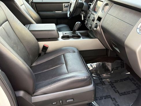 Used 2016 Ford Expedition EL XLT w/ Equipment Group 202A image 30