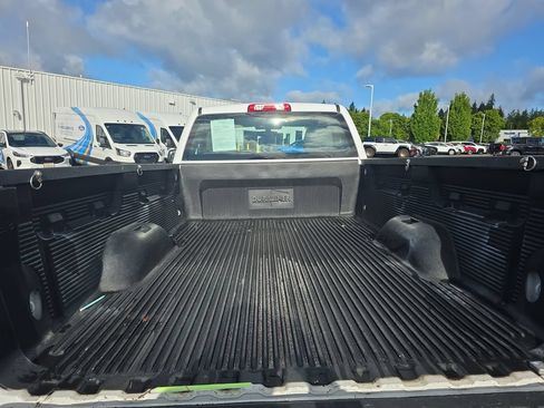 Used 2018 GMC Sierra 1500 2WD Regular Cab image 30