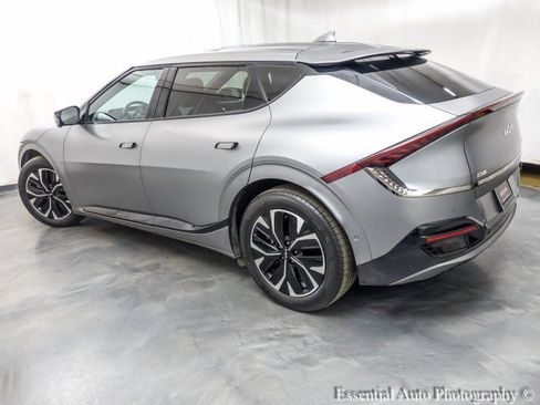 Used 2023 Kia EV6 GT-Line w/ GT-Line White Seat Package image 9