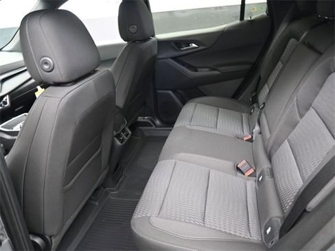 New 2026 Chevrolet Equinox LT w/ Safety and Technology Package image 9