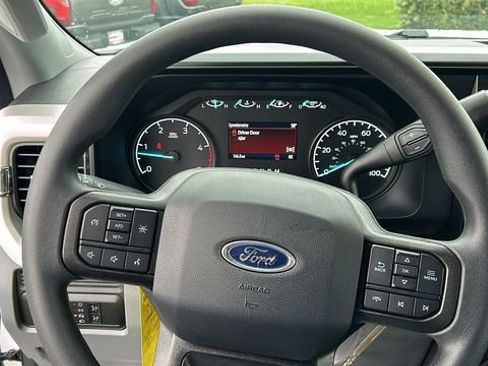 New 2026 Ford F550 4x4 SuperCab Super Duty image 12