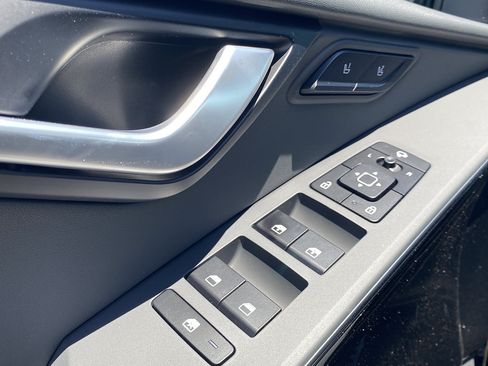 New 2026 Kia Niro Wave FWD image 11