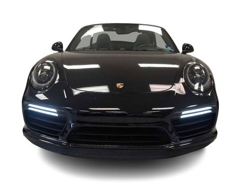Used 2017 Porsche 911 Turbo image 2