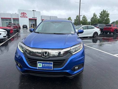 Used 2022 Honda HR-V EX image 2