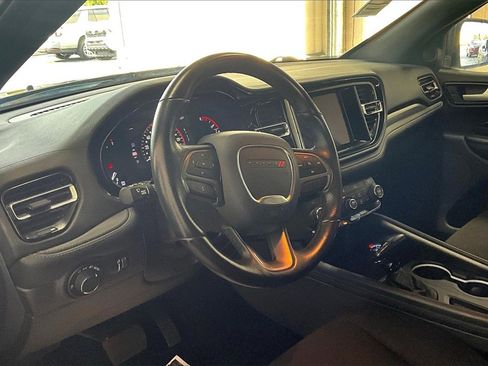 Used 2024 Dodge Durango SXT image 4