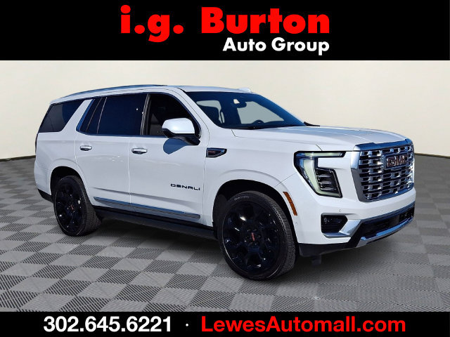 New 2026 GMC Yukon Denali w/ Denali Reserve Package AWD/4WD image 1