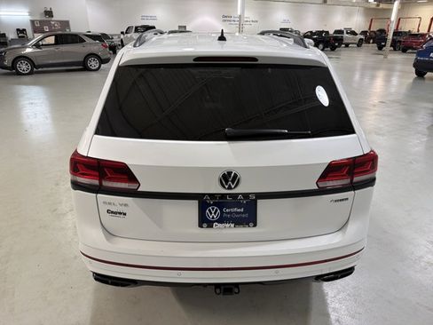 Certified 2023 Volkswagen Atlas SEL R-Line AWD/4WD image 8