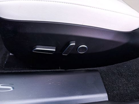 Used 2021 Tesla Model S Plaid AWD/4WD image 20