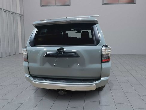 Used 2023 Toyota 4Runner TRD Off-Road Premium w/ Moonroof Package AWD/4WD image 8