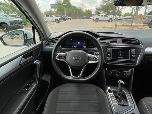 Used 2024 Volkswagen Tiguan S image 11