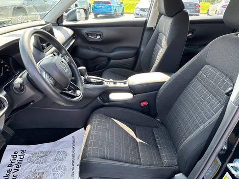 Certified 2024 Honda HR-V LX image 26