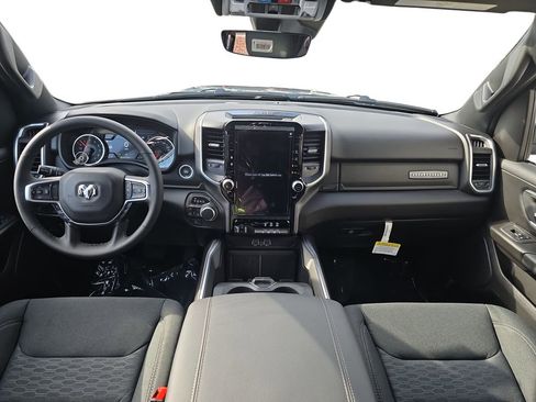 New 2026 RAM 1500 Big Horn AWD/4WD image 9