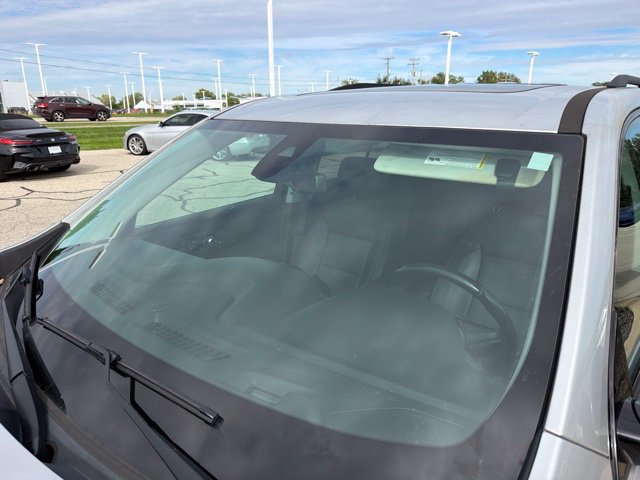 Used 2021 Chevrolet Traverse Premier w/ Redline Edition AWD/4WD image 10