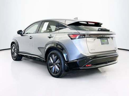 Used 2023 Nissan Ariya AWD image 5