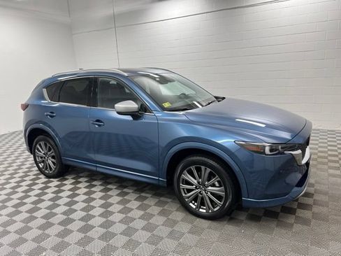 Used 2024 MAZDA CX-5 Signature AWD/4WD image 4