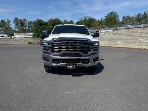 New 2026 RAM 2500 Tradesman AWD/4WD image 8