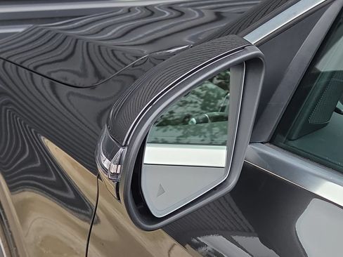 Used 2022 Mercedes-Benz GLC 300 4MATIC image 28