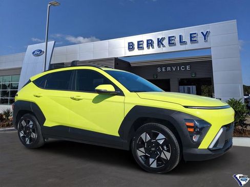 Used 2024 Hyundai Kona SEL FWD image 1