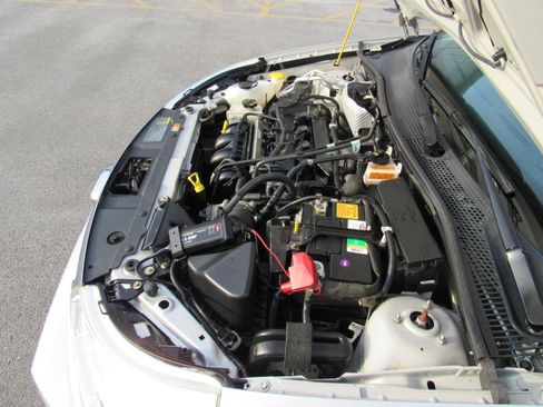 Used 2008 Ford Focus SE image 35