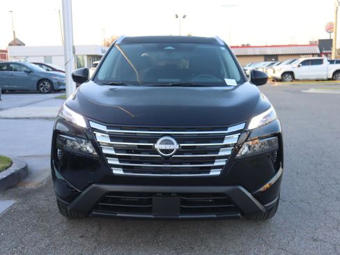 New 2026 Nissan Rogue SV w/ SV Premium Package image 11