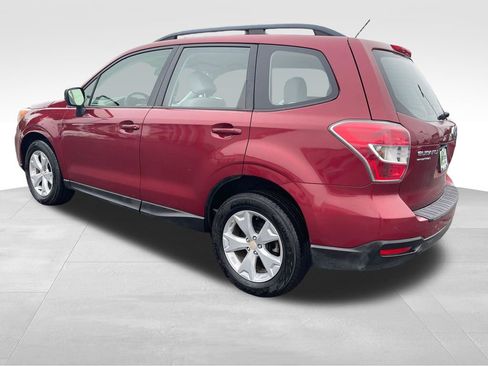 Used 2015 Subaru Forester 2.5i w/ Alloy Wheel Package image 6