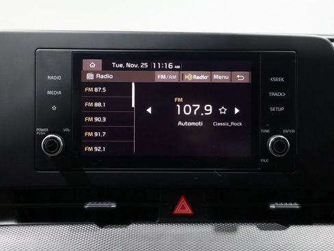 Used 2024 Kia Sportage LX image 25