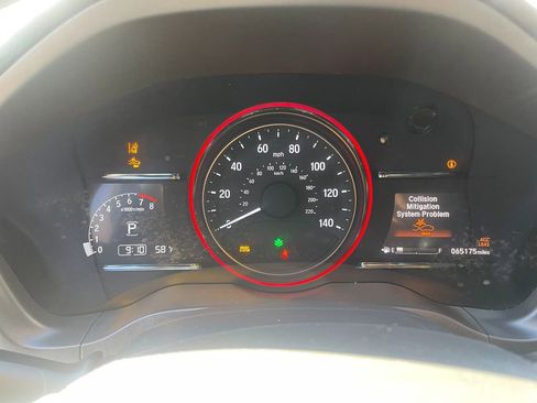 Used 2021 Honda HR-V EX image 18