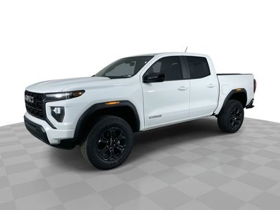 Used 2025 GMC Canyon Elevation