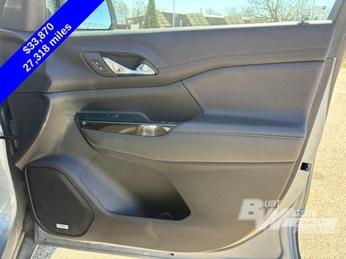 Used 2023 GMC Acadia AT4 w/ Technology Package image 30