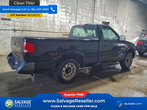 Used 1996 Chevrolet S10 Pickup 2WD Regular Cab image 4