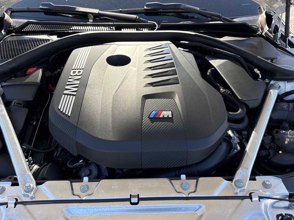 Used 2026 BMW M440i Coupe w/ Premium Package RWD image 32