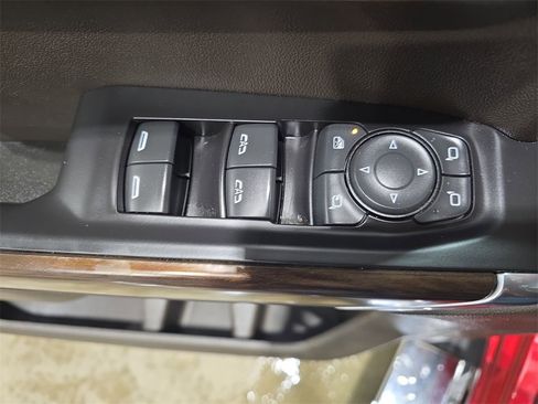 Used 2021 GMC Sierra 1500 SLT w/ SLT Premium Package image 29