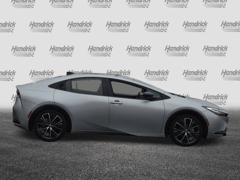 Used 2023 Toyota Prius Limited image 9
