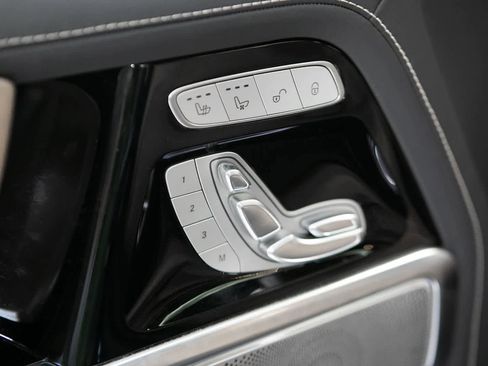 Used 2025 Mercedes-Benz G 63 AMG 4MATIC image 23