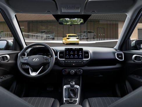 New 2026 Hyundai Venue SE image 11