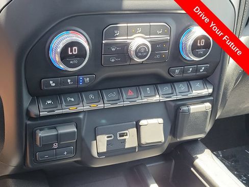 Used 2020 GMC Sierra 1500 Denali w/ Denali Ultimate Package AWD/4WD image 15