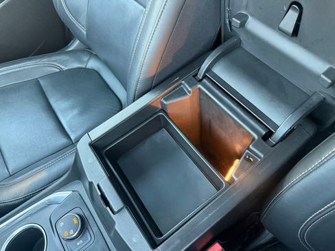 Certified 2019 Chevrolet Traverse LT w/ LT Premium Package image 39