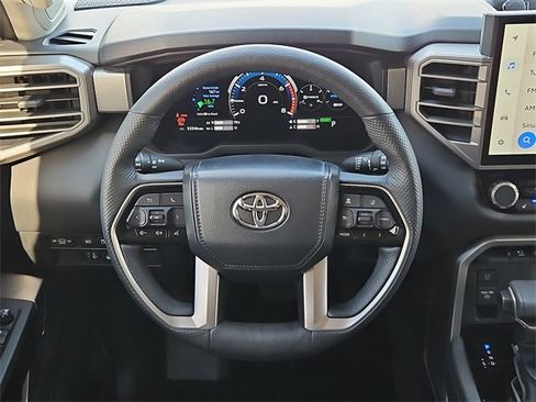 Used 2023 Toyota Sequoia Limited image 32