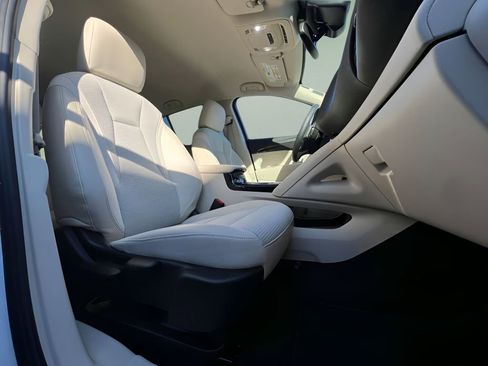 Used 2023 Buick Envision Preferred AWD/4WD image 13
