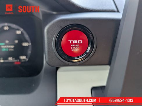 Used 2024 Toyota Tacoma TRD Off-Road AWD/4WD image 19