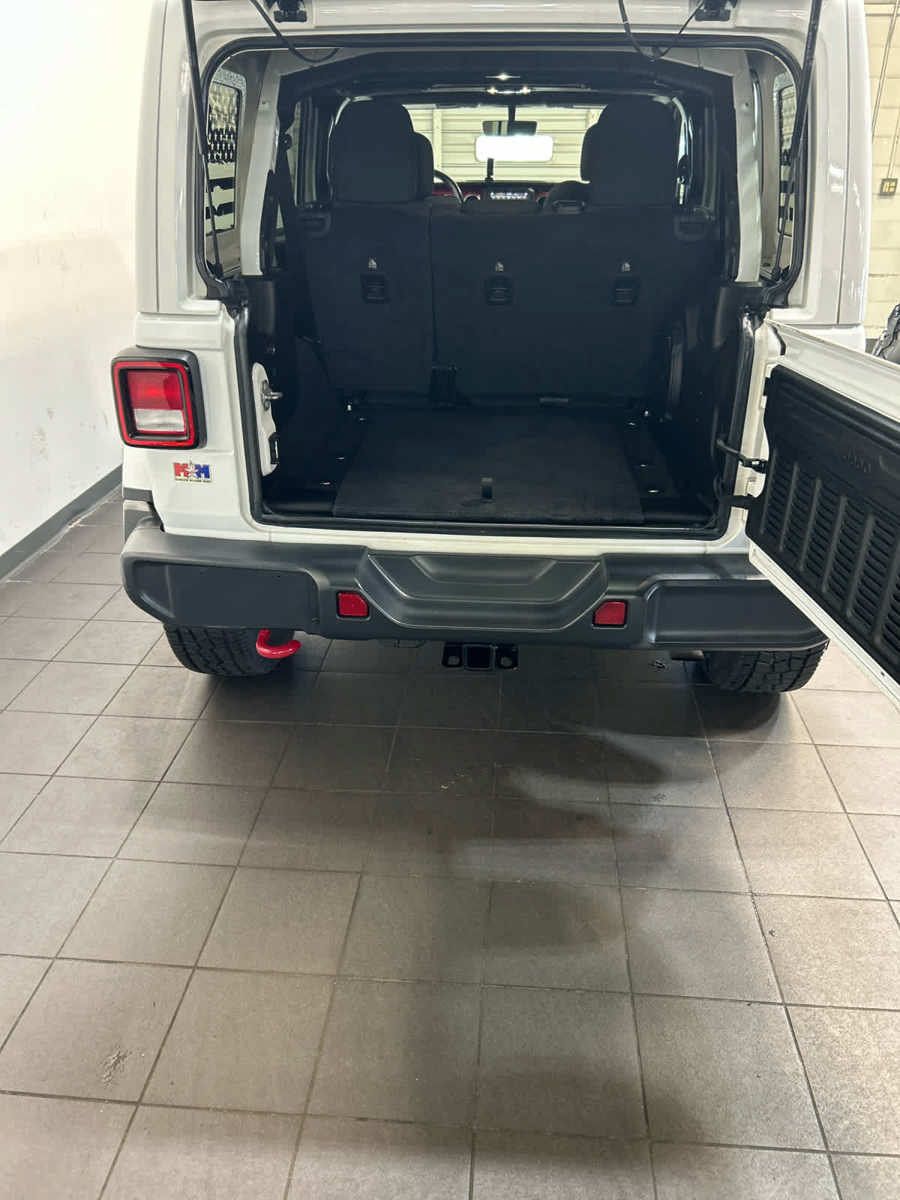 Used 2019 Jeep Wrangler Unlimited Rubicon AWD/4WD image 10
